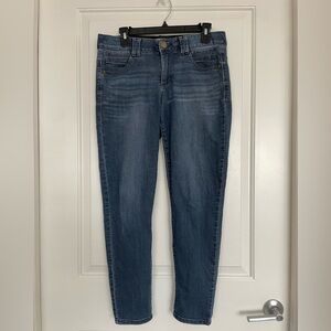 Democracy Stretch Medium Blue Slim Fit Jeans EUC Double Belt Loop Size 6